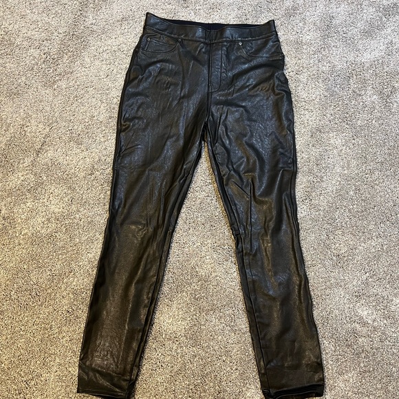 Spanx Leather Like Ankle Skinny Pants Size M - Picture 3 of 7